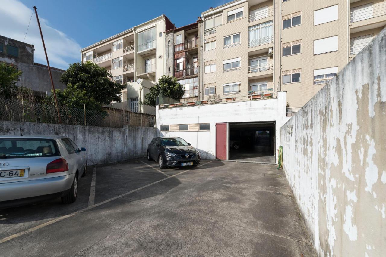 Lovelystay - The Porto Getaway W/ Free Parking Extérieur photo